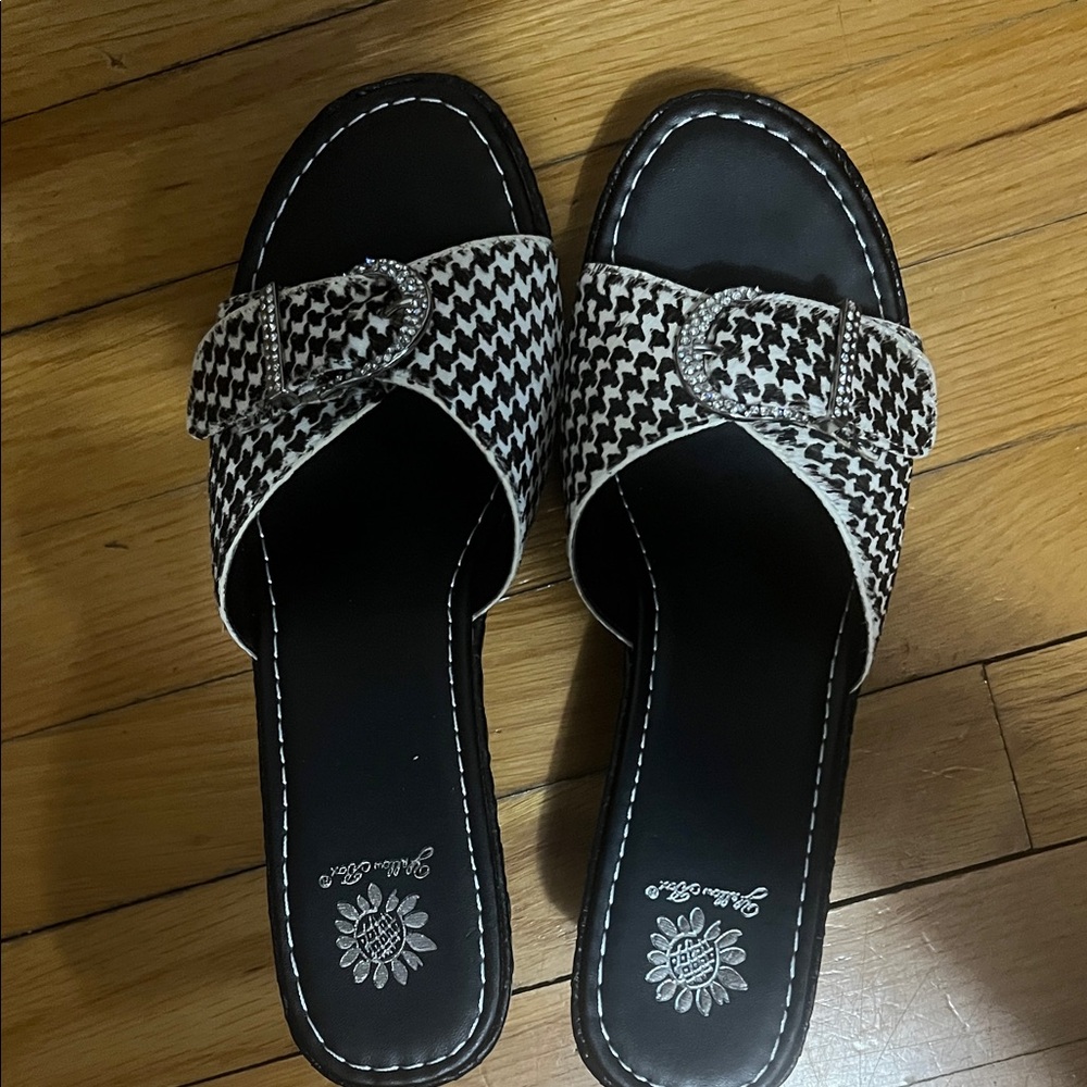 Yellow Box Black and White Houndstooth Sandals